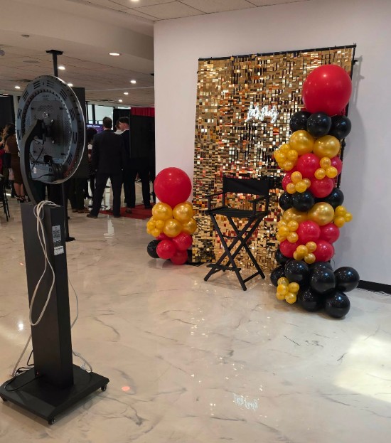 Location de Photobooth à Montréal- Animations Doumica